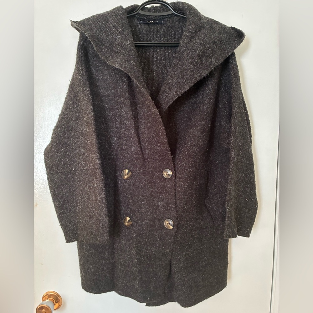 ZARA KNIT SWEATER